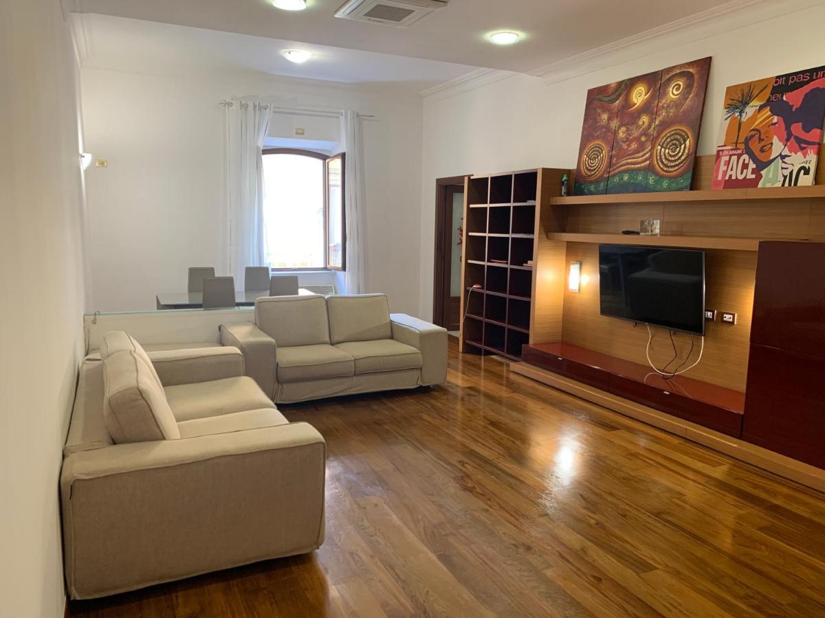 Apartamento Casa Luxury Centro Di Anzio Exterior foto